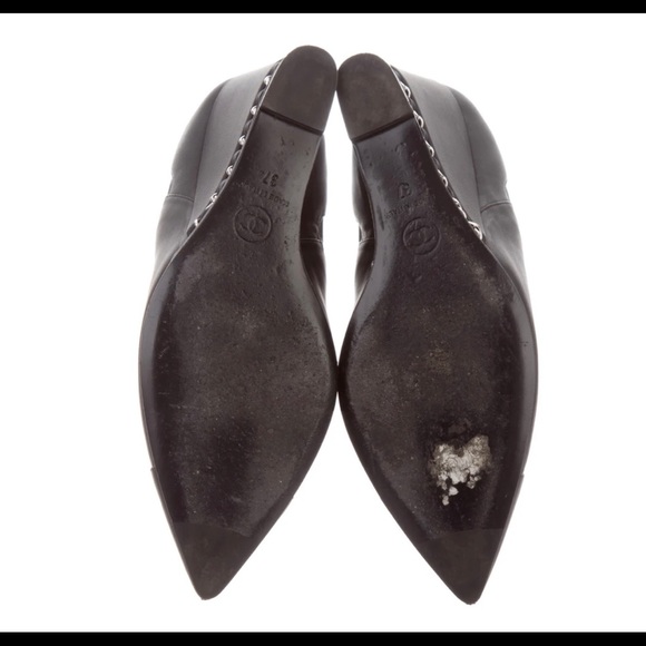 Chanel cap toe CC low Lambskin boots sz 7 - Picture 4 of 6